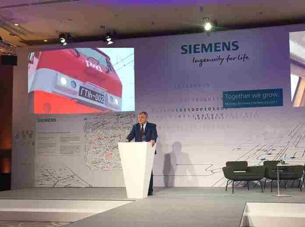 ОАО «РЖД» и Siemens обсудили перспективы сотрудничества в Вене ОАО «РЖД» и Siemens обсудили перспективы сотрудничества в Вене