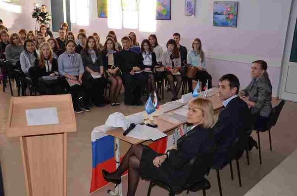 Ряды активистов проекта ОНФ «За права заемщиков» пополнили учащиеся Троицка Челябинской области Ряды активистов проекта ОНФ «За права заемщиков» пополнили учащиеся Троицка Челябинской области