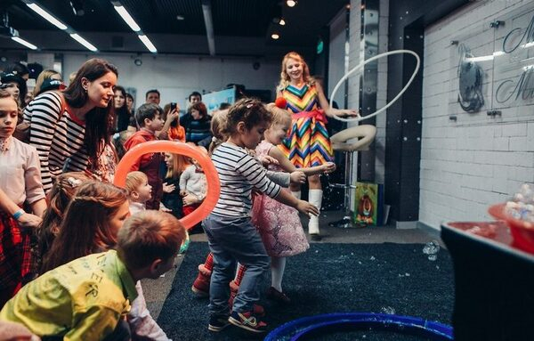 Семейный фотофестиваль от «МамаслетНН» в конгресс-отеле «Маринс Парк Отель Нижний Новгород» Семейный фотофестиваль от «МамаслетНН» в конгресс-отеле «Маринс Парк Отель Нижний Новгород»