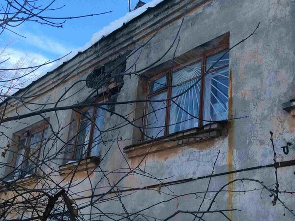 Сайт жкх аварийное жилье. Аварийный дом в Казани. Куда расселят людей с радиаторной.