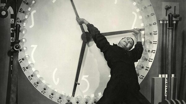 Кино и лекция. «Экспериментальное кино 20-30-х годов» Кино и лекция. «Экспериментальное кино 20-30-х годов»