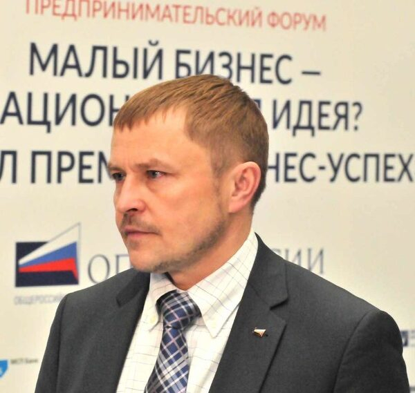 Сопредседатель Челябинского штаба ОНФ вошел в президиум экономического совета при президенте РФ Сопредседатель Челябинского штаба ОНФ вошел в президиум экономического совета при президенте РФ