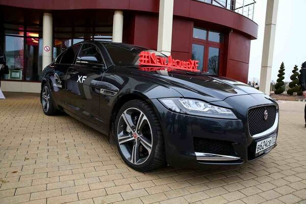 Презентация нового Jaguar XF от АРТЕКС Презентация нового Jaguar XF от АРТЕКС