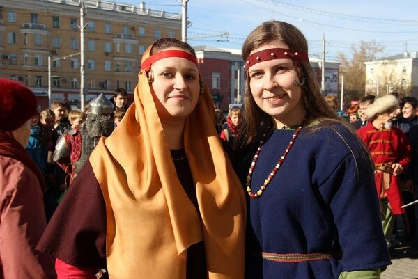 АлтГУ представит барнаульцам реконструкцию быта и ремесел рубежа 13-14 веков АлтГУ представит барнаульцам реконструкцию быта и ремесел рубежа 13-14 веков