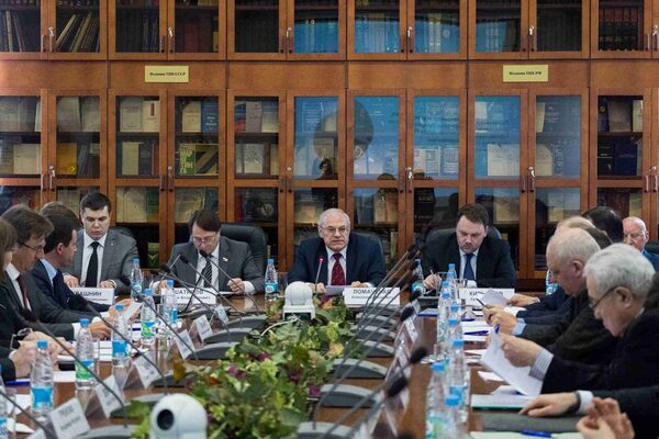В Торгово-промышленной палате договорились о мерах регулирования рынка систем отопления В Торгово-промышленной палате договорились о мерах регулирования рынка систем отопления