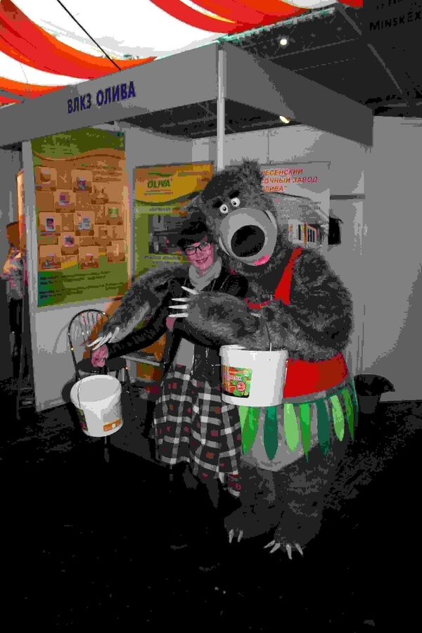 Лакокрасочный завод «ОЛИВА» совместно с представительством завода в Беларуси принял участие в Минской международной специализированной выставке «Белорусская строительная неделя – 2016» Лакокрасочный завод «ОЛИВА» совместно с представительством завода в Беларуси принял участие в Минской международной специализированной выставке «Белорусская строительная неделя – 2016»