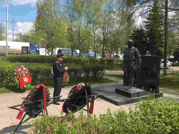 Воинские мемориалы и памятники готовят ко Дню Победы Воинские мемориалы и памятники готовят ко Дню Победы