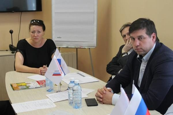 Тюменские активисты ОНФ обсудили перспективы создания распределительных центров сельхозпродукции Тюменские активисты ОНФ обсудили перспективы создания распределительных центров сельхозпродукции