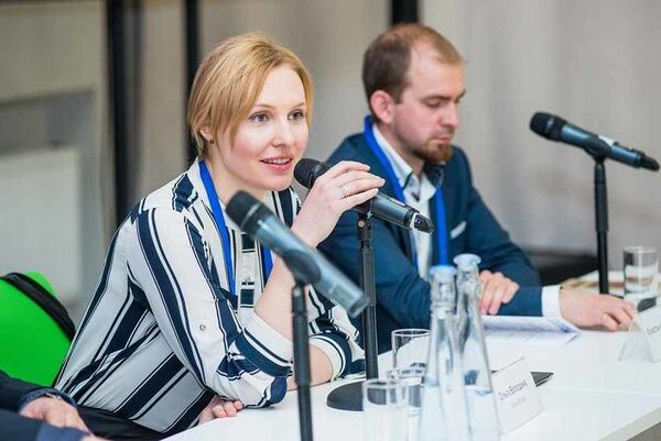 Соседский клуб как форма организации коворкинга: «Сити-XXI век» на форуме Business&Design Dialogue Соседский клуб как форма организации коворкинга: «Сити-XXI век» на форуме Business&Design Dialogue