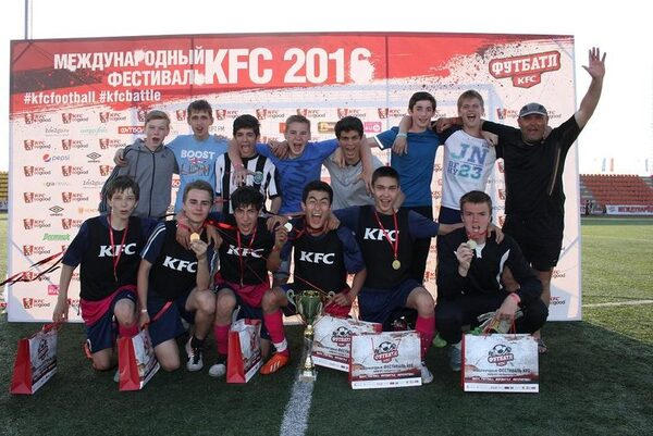 В Сургуте определились победители Фестиваля KFC Футбатл В Сургуте определились победители Фестиваля KFC Футбатл