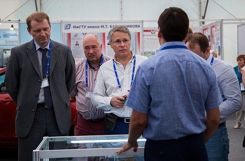 Ректоры ведущих технических вузов России посетили форум «Инженеры будущего» Ректоры ведущих технических вузов России посетили форум «Инженеры будущего»