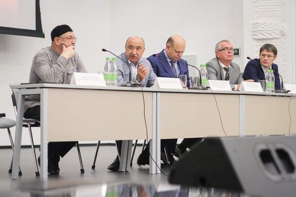 Механизмы противодействия экстремизму обсудили в КФУ Механизмы противодействия экстремизму обсудили в КФУ