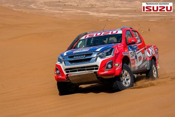 Isuzu покоряет «Шелковый путь» Isuzu покоряет «Шелковый путь»
