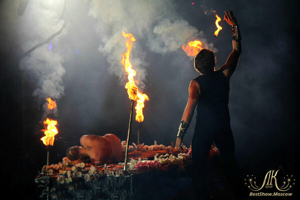 Новое амплуа шекспировской трагедии Ромео и Джульетта Новое амплуа шекспировской трагедии Ромео и Джульетта