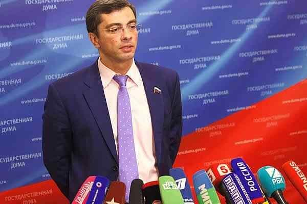 Владимир Гутенев прокомментировал снятие США санкций с АО Владимир Гутенев прокомментировал снятие США санкций с АО
