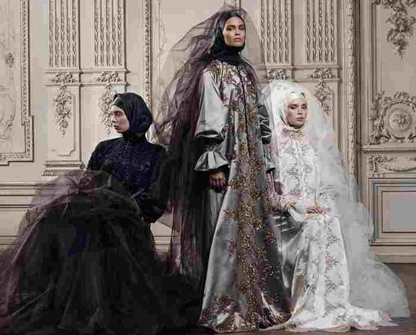 Презентация YAND на PARIS FASHION WEEK Презентация YAND на PARIS FASHION WEEK