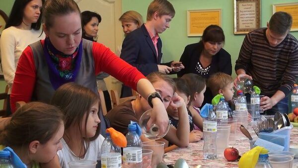 Кинокомпания «Союз Маринс Групп» в православном центре «Покров» Кинокомпания «Союз Маринс Групп» в православном центре «Покров»