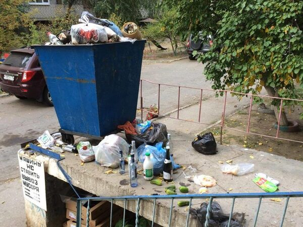 Эксперты ОНФ оценили ситуацию с вывозом мусора в Астрахани как критическую Эксперты ОНФ оценили ситуацию с вывозом мусора в Астрахани как критическую