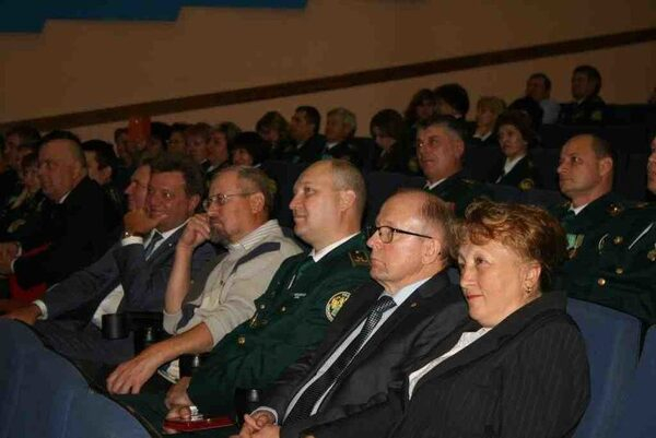 Томская таможня отметила профессиональный праздник и юбилей службы Томская таможня отметила профессиональный праздник и юбилей службы
