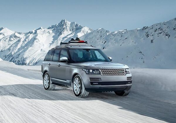 Range Rover лидирует в гонке лучших Range Rover лидирует в гонке лучших