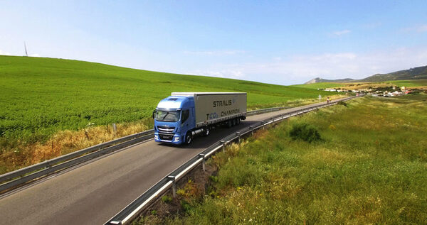 Iveco открывает в Германии нишу магистральных перевозок на грузовиках с двигателями LNG Iveco открывает в Германии нишу магистральных перевозок на грузовиках с двигателями LNG