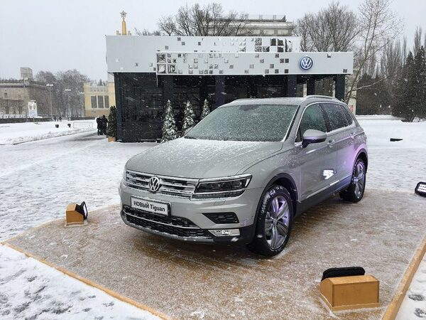 «АВТОРУСЬ» представила новый Volkswagen Tiguan в декорациях зимней сказки «АВТОРУСЬ» представила новый Volkswagen Tiguan в декорациях зимней сказки
