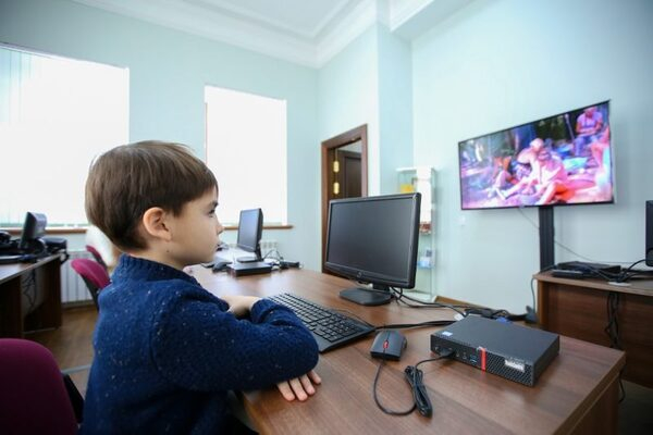 Казанский университет открывает информационно-образовательный центр Казанский университет открывает информационно-образовательный центр