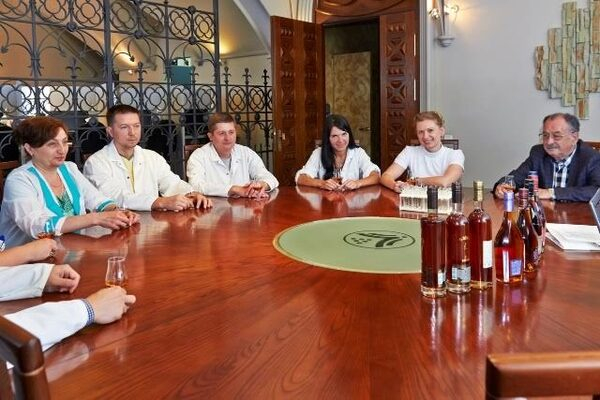 МВКЗ «КиН» впервые в России получил аккредитацию сенсорной лаборатории МВКЗ «КиН» впервые в России получил аккредитацию сенсорной лаборатории