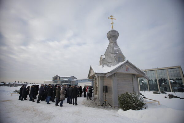 Кинокомпания «Союз Маринс Групп» построила новую часовню Кинокомпания «Союз Маринс Групп» построила новую часовню