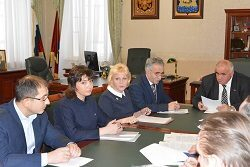 Костромские активисты ОНФ обсудили с губернатором проблемные вопросы региона Костромские активисты ОНФ обсудили с губернатором проблемные вопросы региона