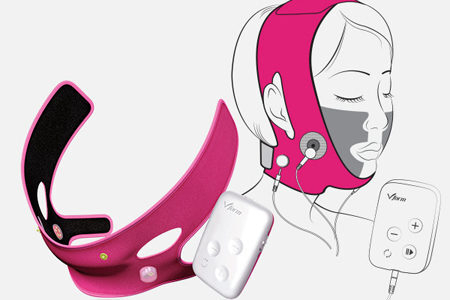 Борьба с гравитацией и временем. Как убрать обвисшие щеки без операции? Борьба с гравитацией и временем. Как убрать обвисшие щеки без операции?