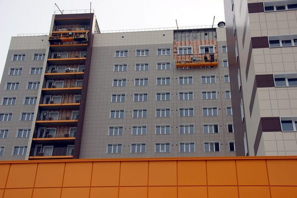 Строительство нового общежития АлтГУ вошло в стадию отделочных работ Строительство нового общежития АлтГУ вошло в стадию отделочных работ