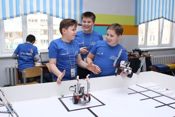 «Ростелеком» выступил партнером проведения чемпионата JuniorSkills в Ижевске «Ростелеком» выступил партнером проведения чемпионата JuniorSkills в Ижевске