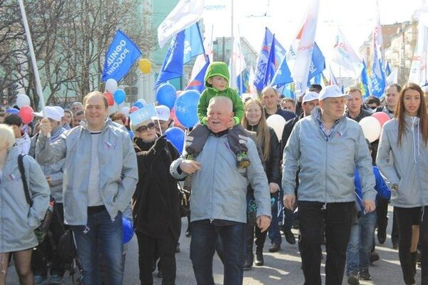 Активисты ОНФ приглашают мурманчан на праздничный митинг Активисты ОНФ приглашают мурманчан на праздничный митинг