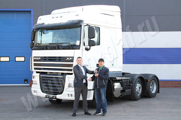 Спрос на трехосные тягачи DAF Спрос на трехосные тягачи DAF