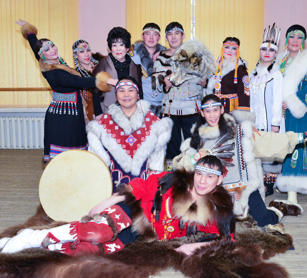 Концертная программа ансамбля северного танца и песни «Энэр» ( Концертная программа ансамбля северного танца и песни «Энэр» (