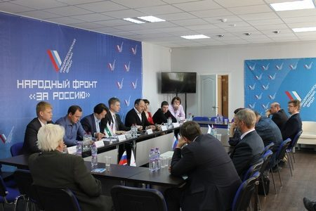 Активисты Народного фронта обсудили реализацию приоритетных проектов ОНФ в Курганской области Активисты Народного фронта обсудили реализацию приоритетных проектов ОНФ в Курганской области