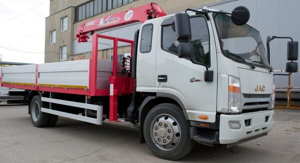 Грузовики JAC на выставке СТТ 2017 Грузовики JAC на выставке СТТ 2017
