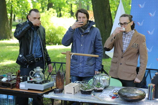 Активисты ОНФ в Ленинградской области приняли участие в фестивале «Императорские сады России» Активисты ОНФ в Ленинградской области приняли участие в фестивале «Императорские сады России»