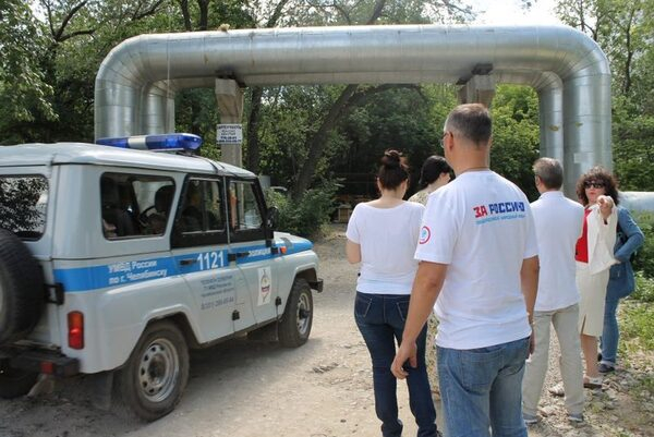 Активисты Народного фронта проверили состояние дорог Челябинска Активисты Народного фронта проверили состояние дорог Челябинска
