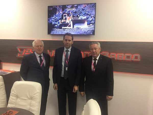 Встреча с генеральным директором НПК «Уралвагонзавод» Встреча с генеральным директором НПК «Уралвагонзавод»