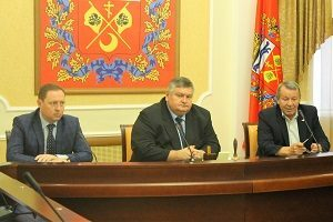 Оренбургские активисты ОНФ работают над включением «убитых» дорог региона в планы ремонта Оренбургские активисты ОНФ работают над включением «убитых» дорог региона в планы ремонта