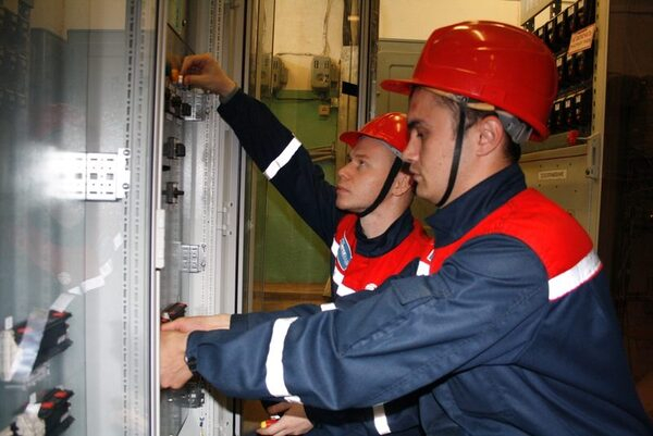 Глазовские электрические сети готовы к предстоящему периоду осенне-зимнего максимума нагрузок Глазовские электрические сети готовы к предстоящему периоду осенне-зимнего максимума нагрузок