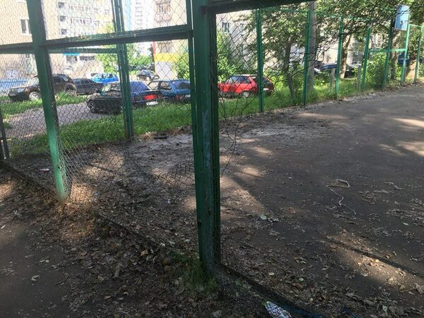 После сигнала ОНФ травмоопасную детскую площадку в Кирове приведут в безопасное состояние После сигнала ОНФ травмоопасную детскую площадку в Кирове приведут в безопасное состояние