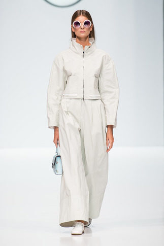 День первый: Авангардный взгляд на моду, секреты успешных коллабораций и новации в ритейле День первый: Авангардный взгляд на моду, секреты успешных коллабораций и новации в ритейле