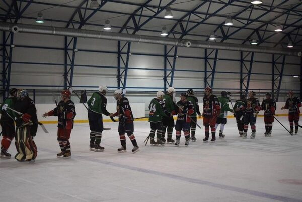 В спорте есть соперники, в спорте нет врагов В спорте есть соперники, в спорте нет врагов