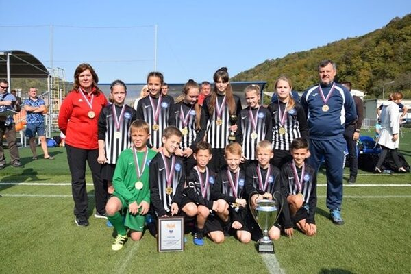 Детская футбольная команда «Маринс Групп Сормович» стала победителем Кубка Российского футбольного союза среди смешанных команд Детская футбольная команда «Маринс Групп Сормович» стала победителем Кубка Российского футбольного союза среди смешанных команд