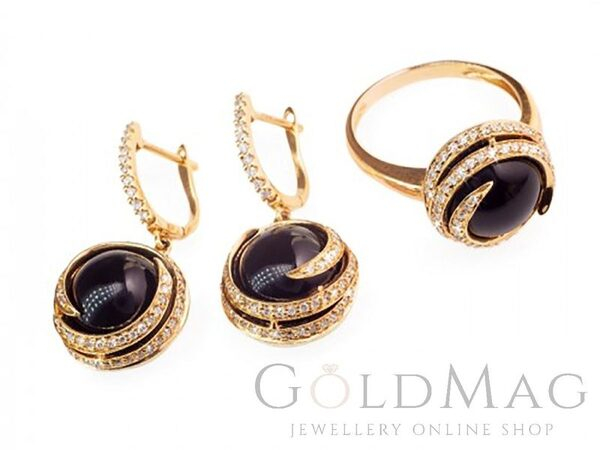 Бриллиантовая свита черного оникса Бриллиантовая свита черного оникса