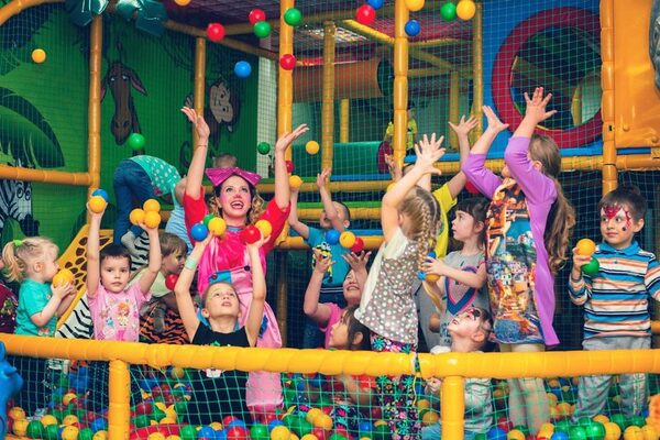 В 2018 году в Казахстане откроется 30 игровых комплексов В 2018 году в Казахстане откроется 30 игровых комплексов