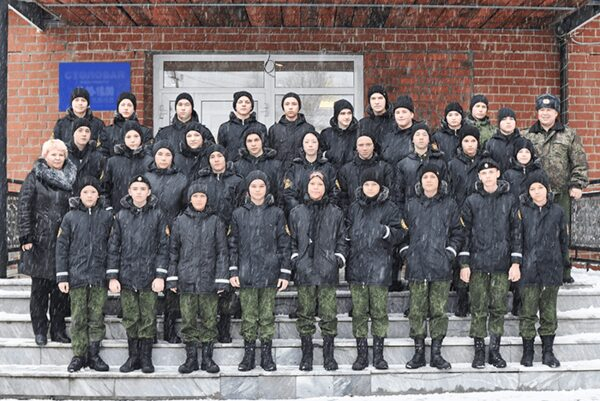 На экскурсии по производству УЗГА побывали верхнепышминские кадеты На экскурсии по производству УЗГА побывали верхнепышминские кадеты